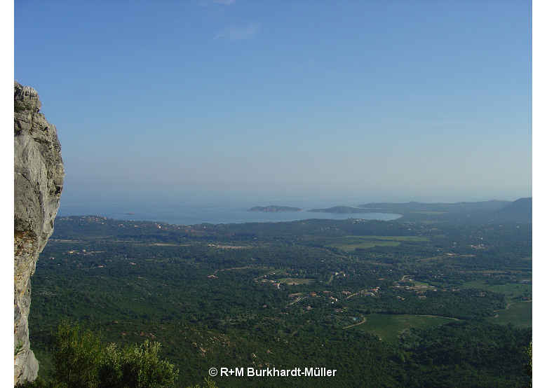 Vue du Punta di Calcina vers le Golfe de Pinarellu